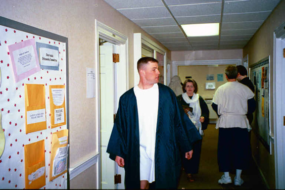 img037